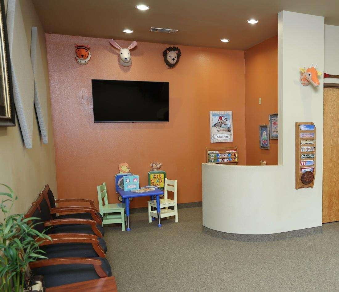 Lonestar Smiles for Kids waiting room